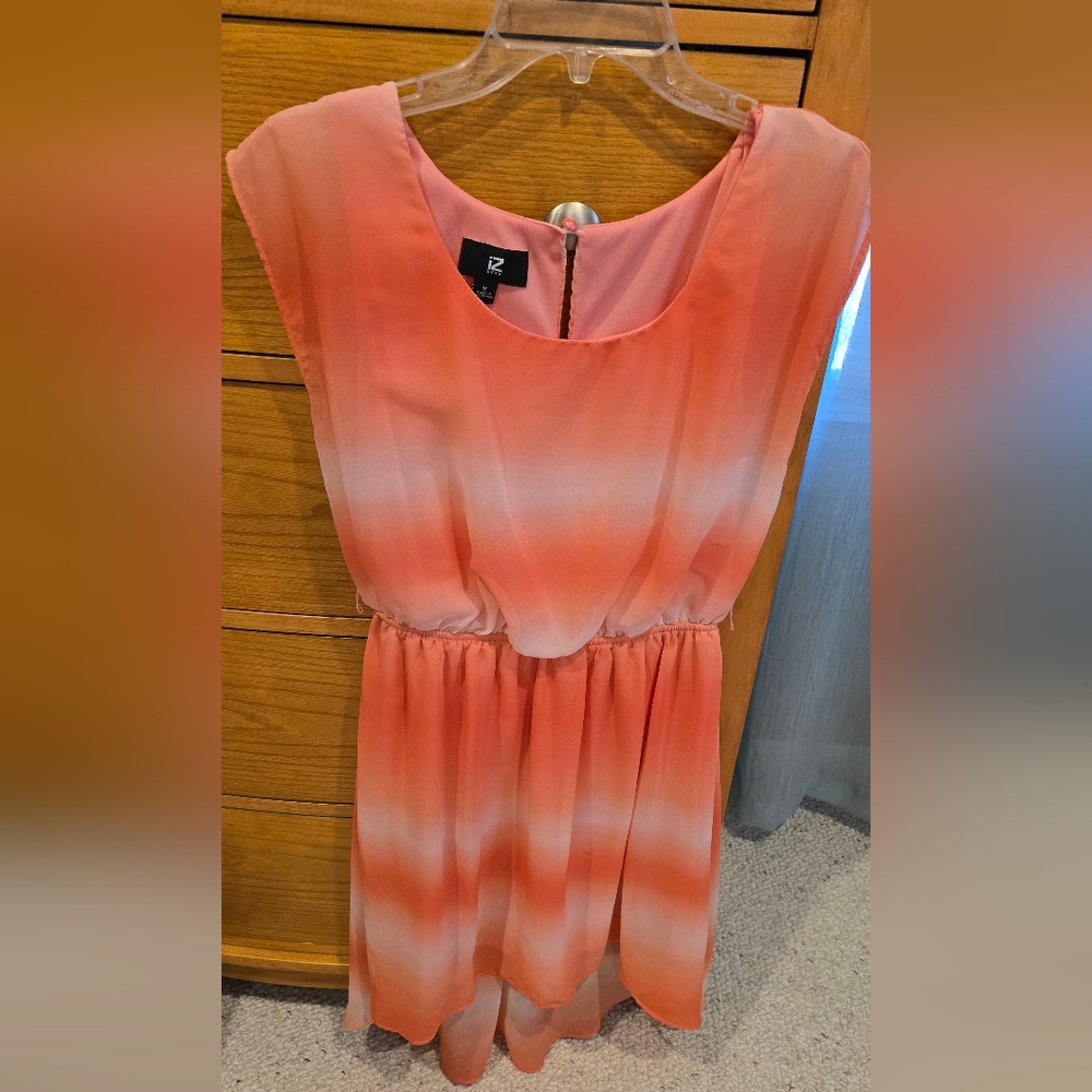 IZ Coral Ombre Dress Juniors M